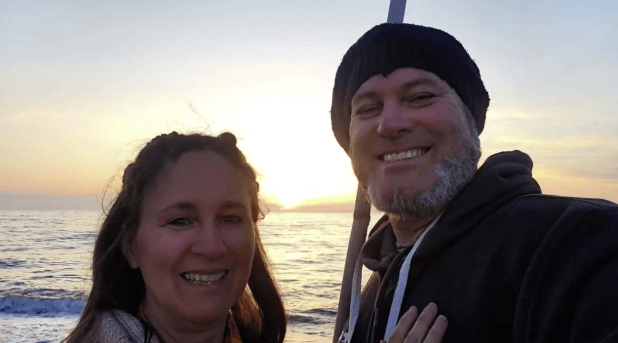 #79 - Sunset Mantra Ride to Albania, Full Moon, Waves, and That "Okay, Finish Your Rounds" Mood